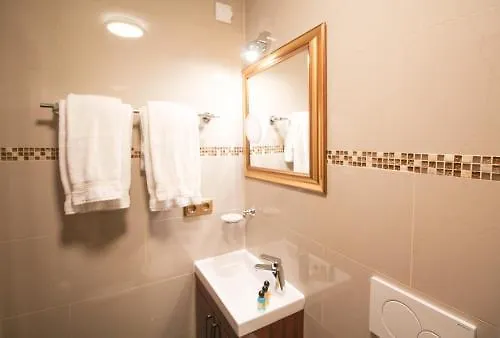 Hotel Du Train Munich 3*,